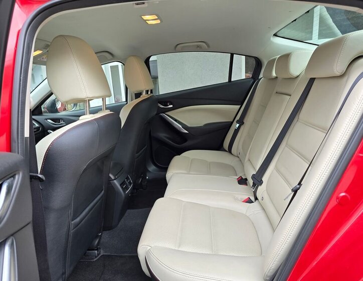 Mazda 6 Sedan 2,5 l 141 kw