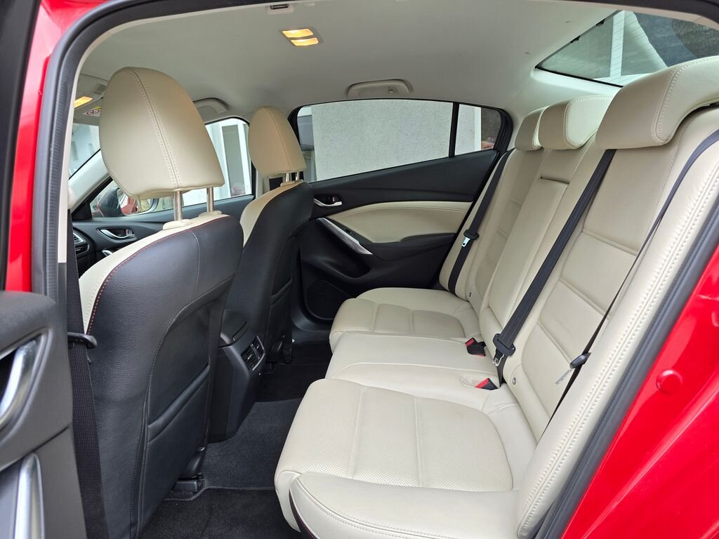 Mazda 6 Sedan 2,5 l 141 kw