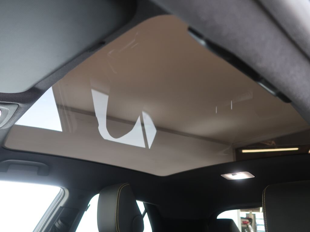 Toyota C-HR SUV / Terénní 2,0 l 112 kw