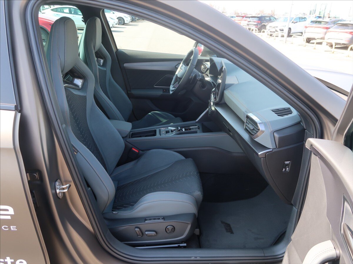 Cupra Formentor SUV / Terénní 2,0 l 294 kw