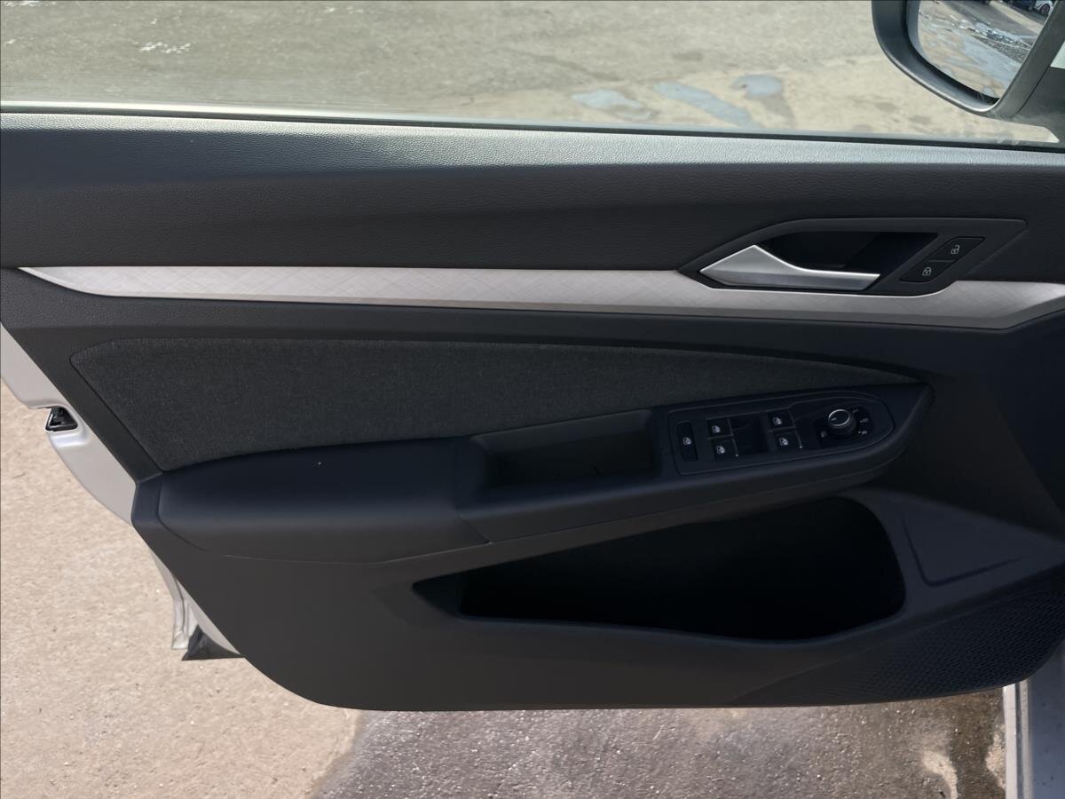 Volkswagen Golf Kombi 1,5 l 110 kw