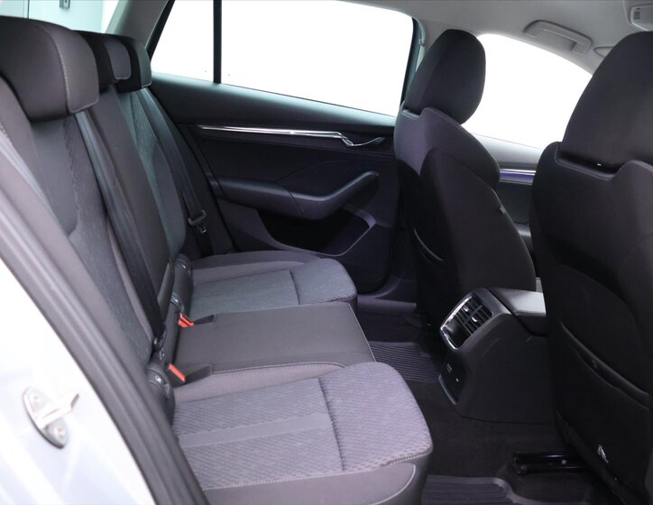 Škoda Octavia Kombi 1,5 l 110 kw