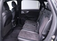 Audi Q7 18