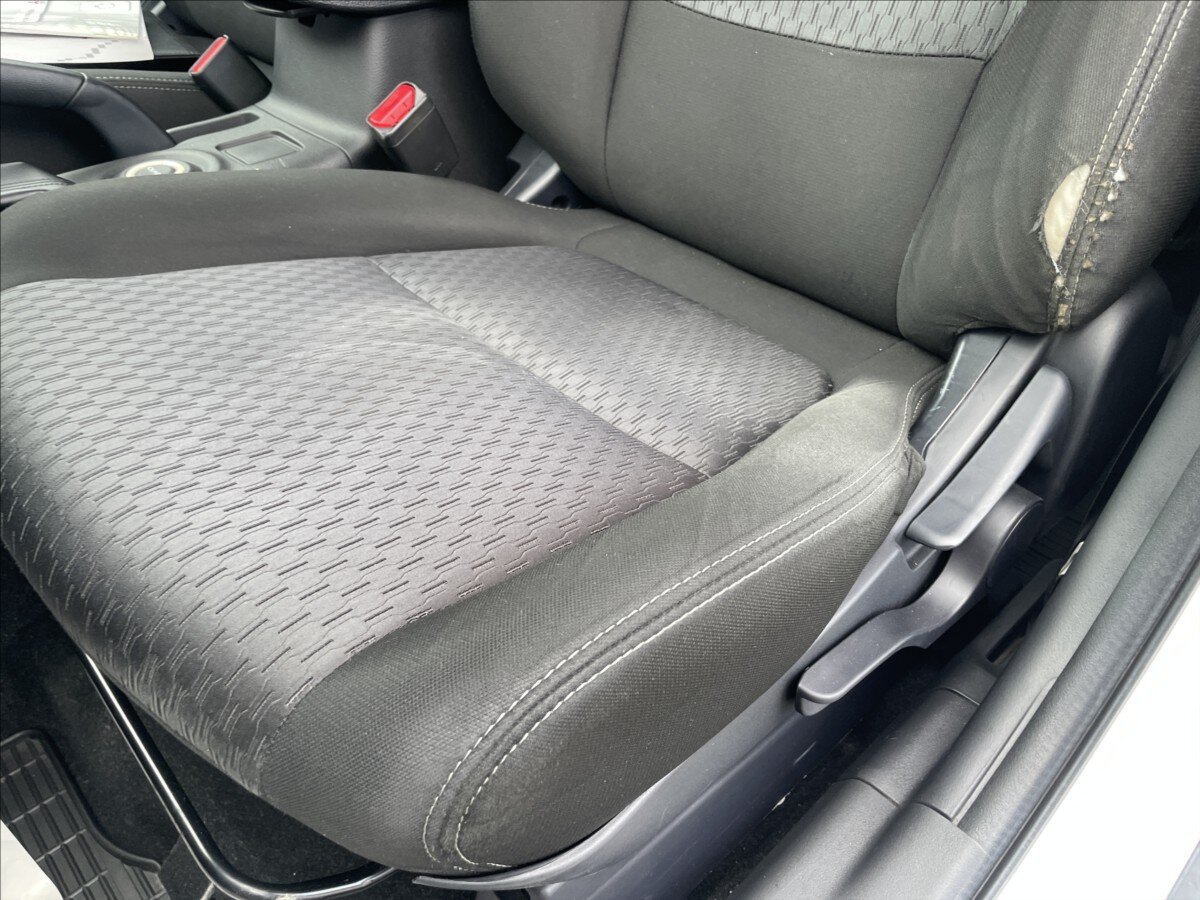 Mitsubishi Outlander SUV / Terénní 2,3 l 110 kw