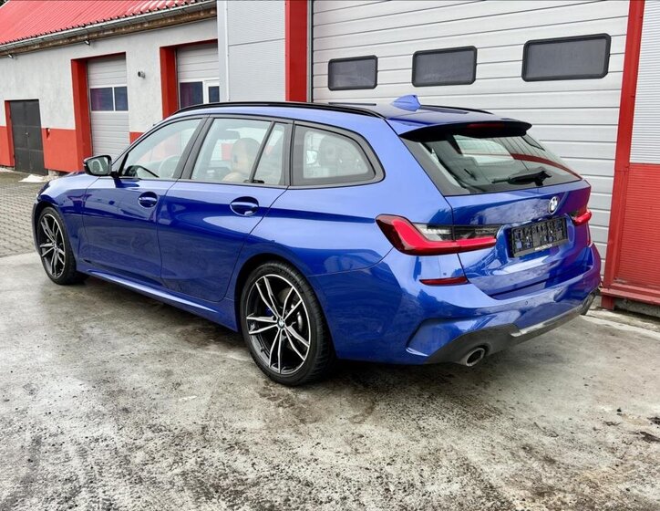 BMW Řada 3 Kombi 3,0 l 210 kw