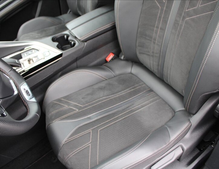 Peugeot 3008 SUV 1,5 l 96 kw