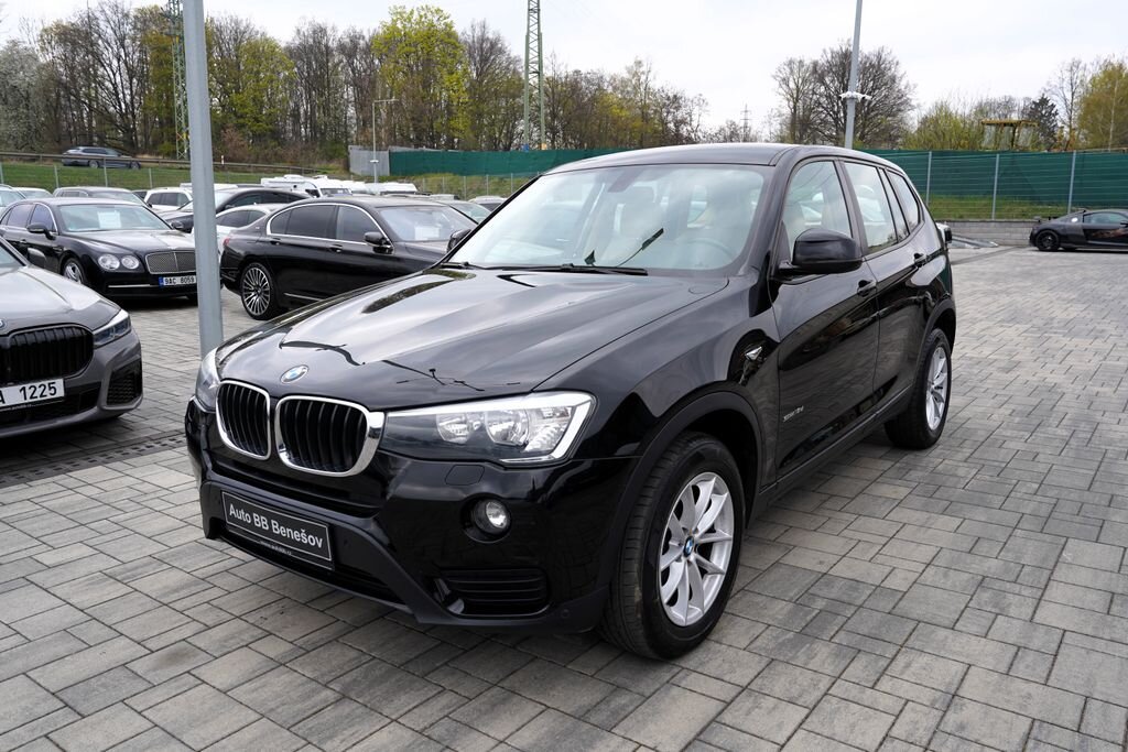 BMW X3 SUV / Terénní 2,0 l 110 kw