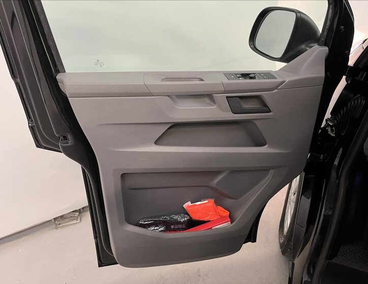 Volkswagen Transporter 24