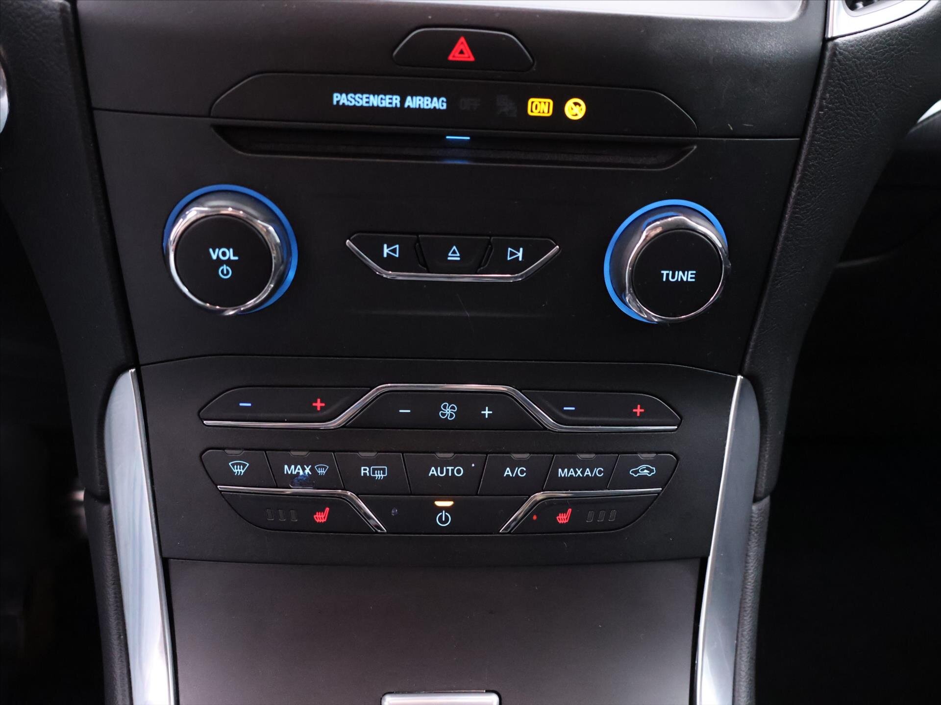 Ford S-MAX MPV 2,0 l 110 kw