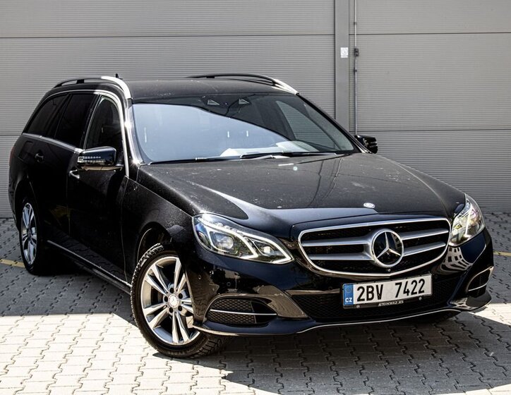Mercedes-Benz Třídy E Kombi 3,0 l 190 kw
