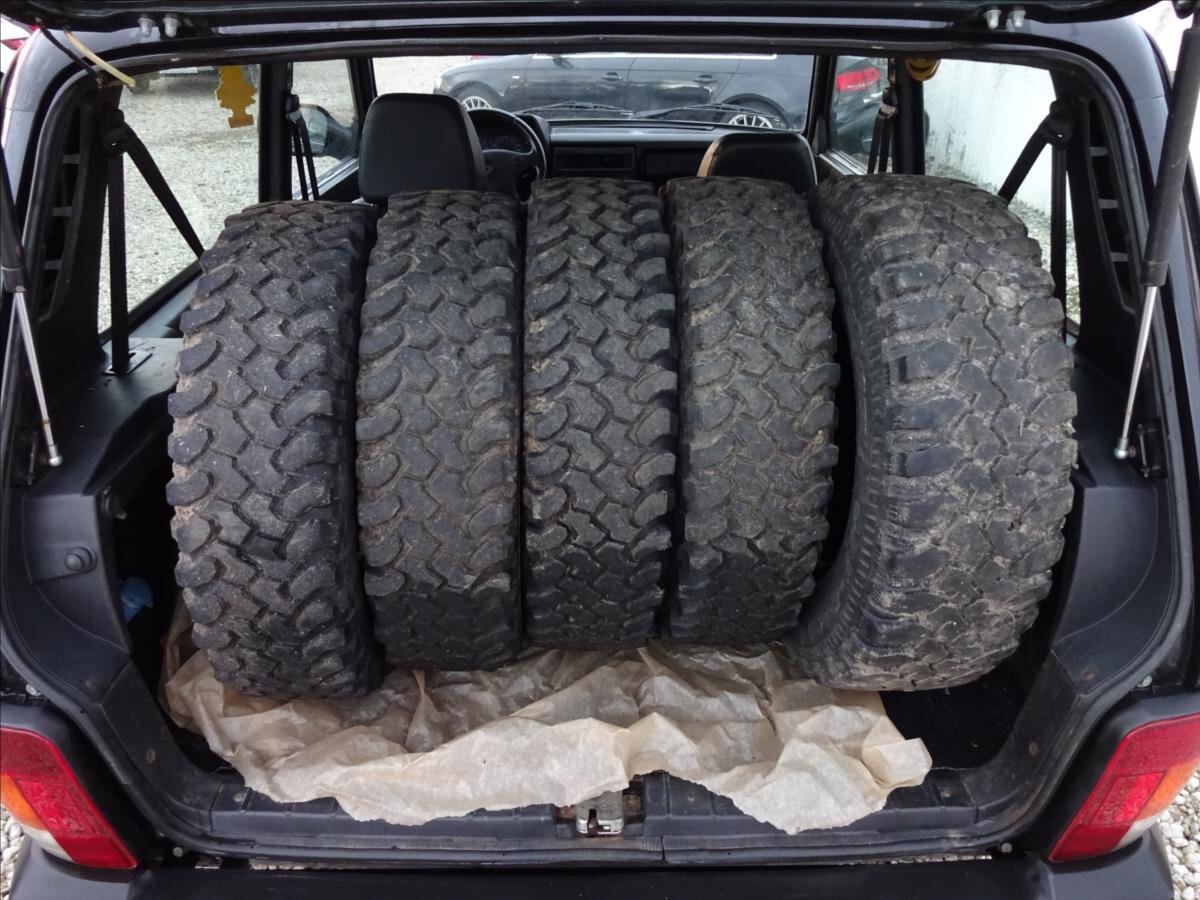 Lada Niva Kombi 1,7 l 61 kw