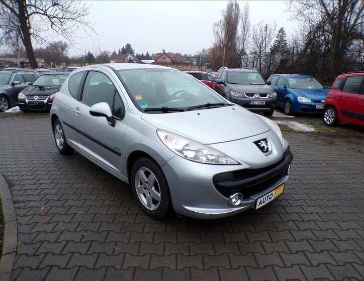 Peugeot 207 Hatchback 1,4 l 70 kw