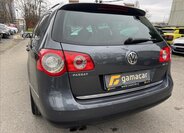 Volkswagen Passat Kombi 2,0 l 103 kw