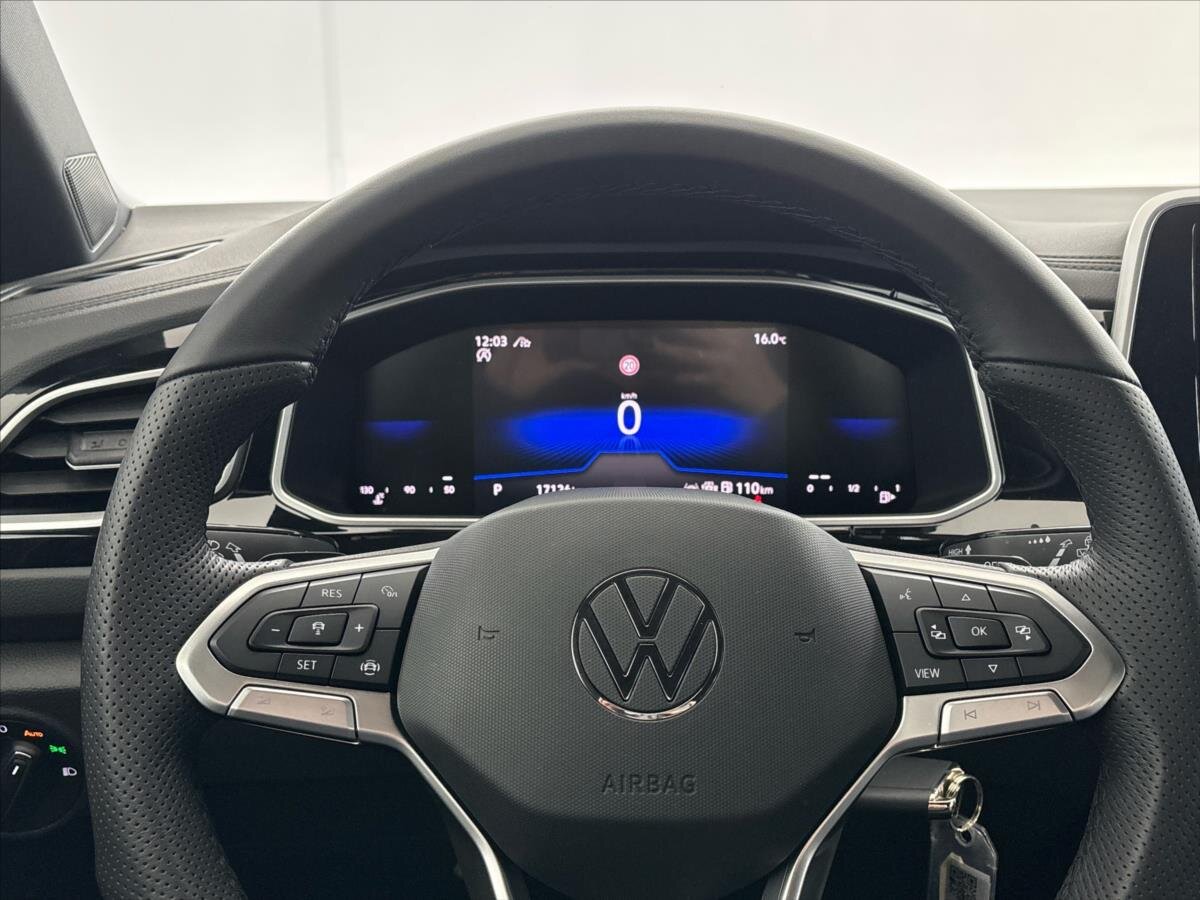 Volkswagen T-Roc SUV / Terénní 1,5 l 110 kw