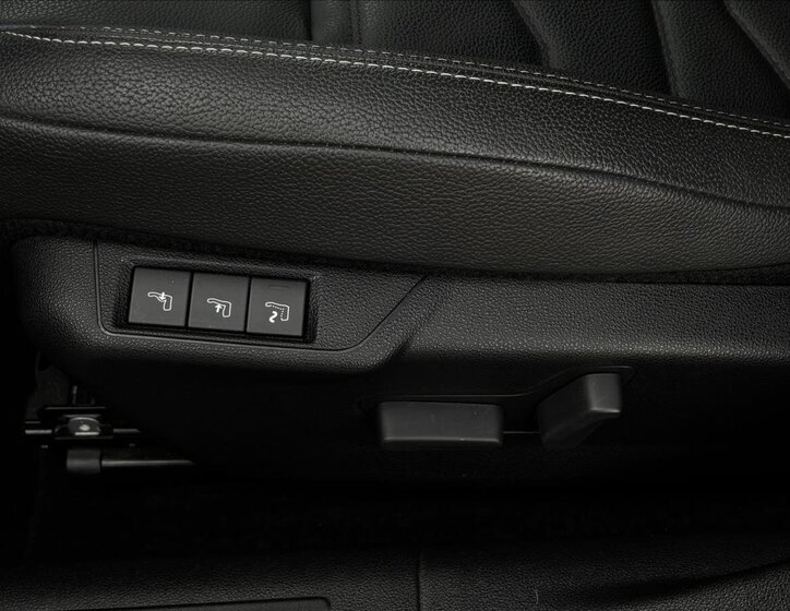 Jeep Avenger SUV / Terénní 1,2 l 74 kw