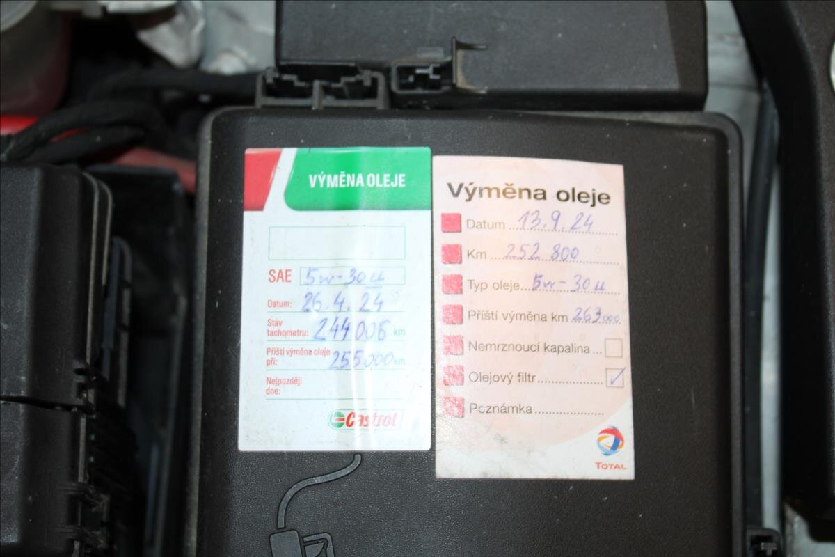 Chevrolet Cruze Sedan / Limuzína 2,0 l 120 kw