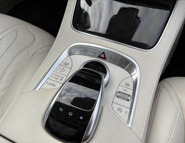 Mercedes-Benz Třídy S 20