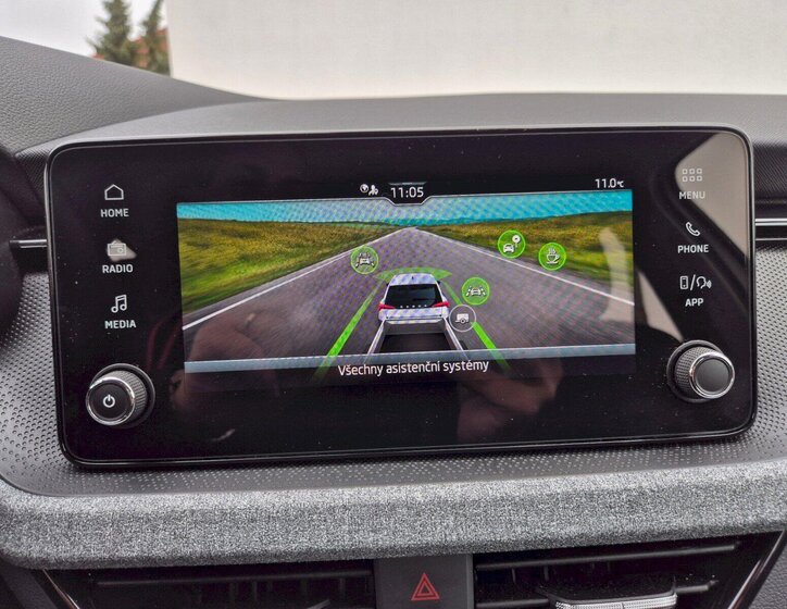 Škoda Scala Hatchback 1,0 l 85 kw