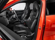 Porsche Cayenne 14