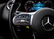 Mercedes-Benz GLA 11