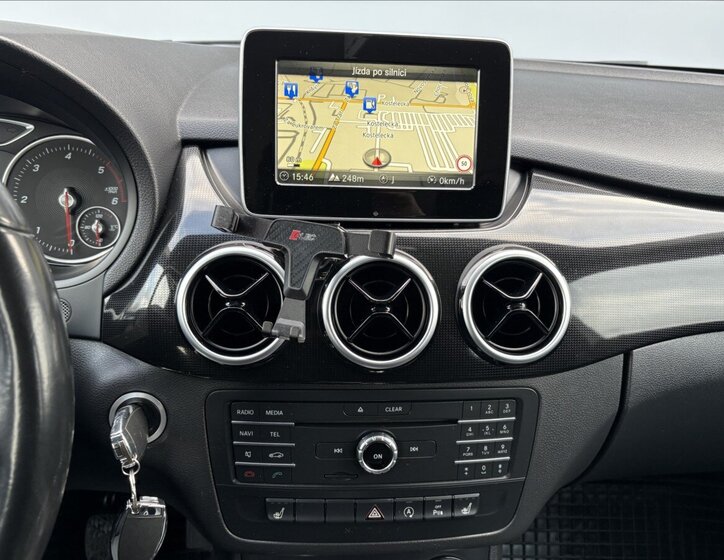 Mercedes-Benz Třídy B Kombi 1,5 l 80 kw