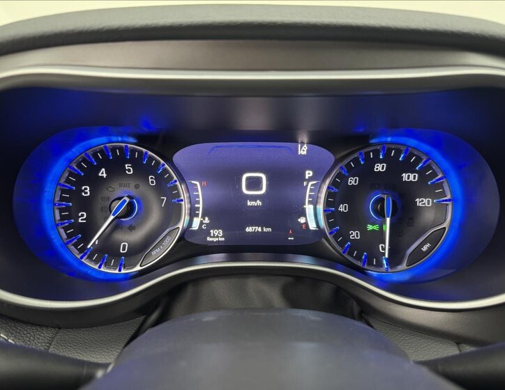 Chrysler Pacifica MPV 3,6 l 214 kw