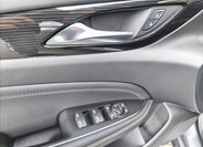 Opel Insignia Hatchback 2,0 l 125 kw