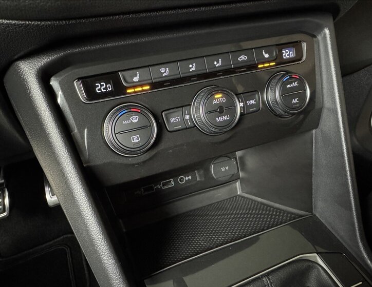 Volkswagen Tiguan 38