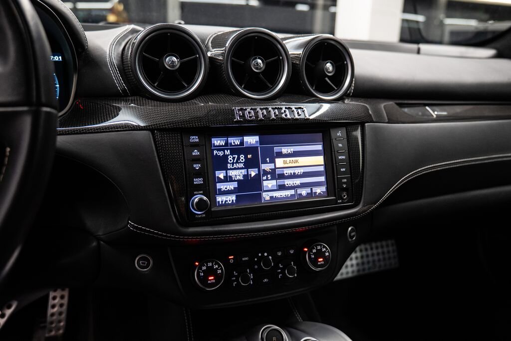 Ferrari FF Kupé 6,3 l 486 kw