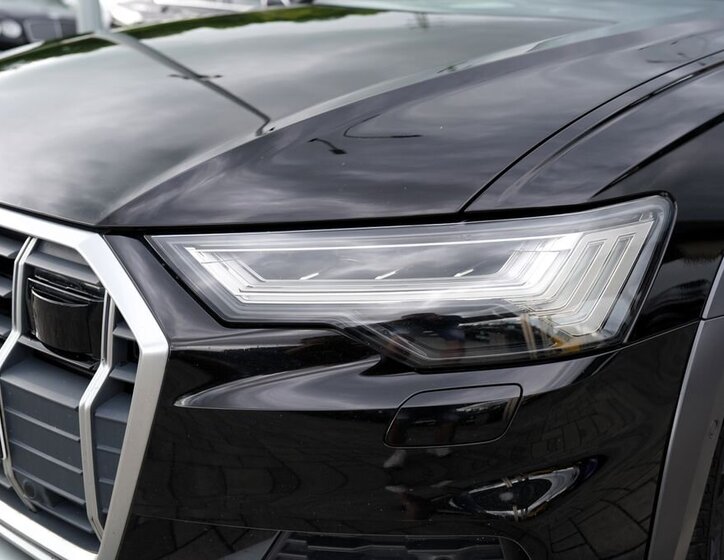 Audi A6 Allroad Kombi 3,0 l 257 kw
