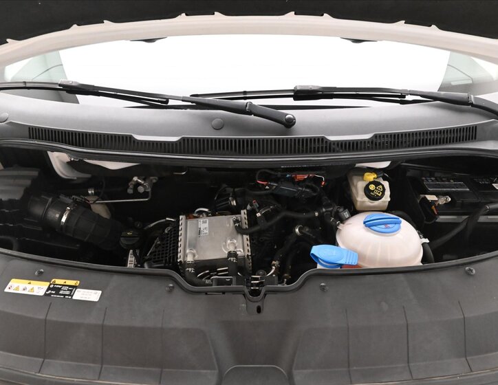Volkswagen Transporter Skříň 2,0 l 110 kw