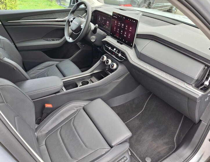 Škoda Kodiaq SUV / Terénní 1,5 l 150 kw