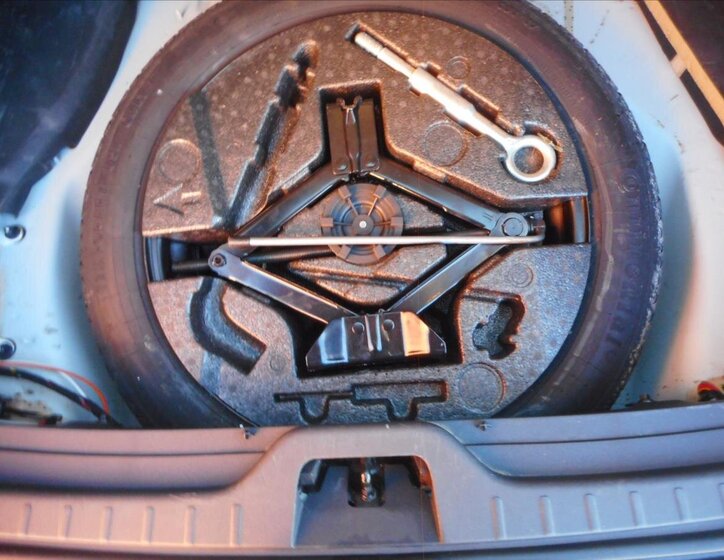 Volvo XC60 SUV 2,4 l 120 kw