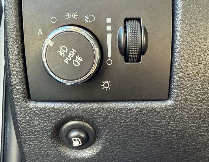 Jeep Grand Cherokee 21