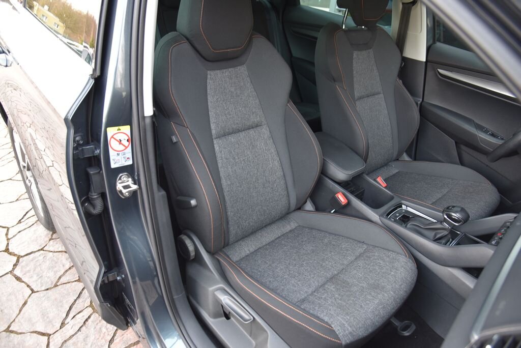 Škoda Karoq SUV / Terénní 2,0 l 85 kw