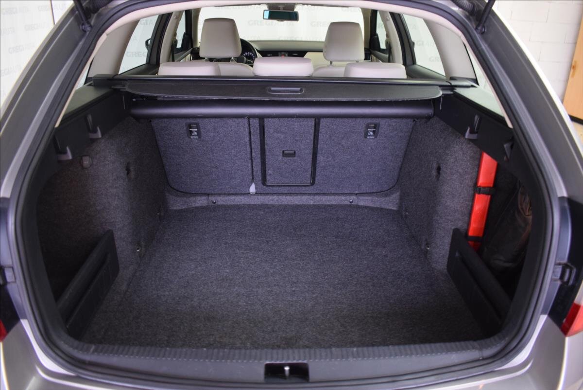 Škoda Octavia Kombi 2,0 l 110 kw