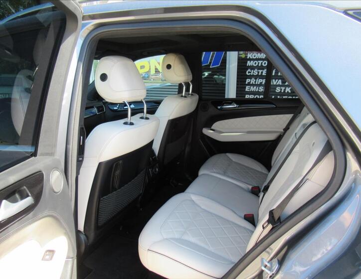 Mercedes-Benz GLE 26