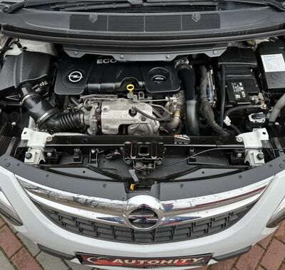 Opel Zafira 26