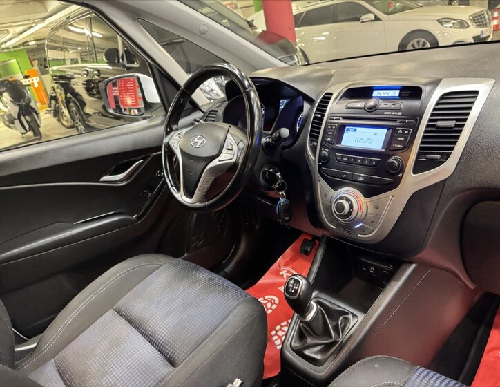 Hyundai ix20 Hatchback 1,4 l 66 kw