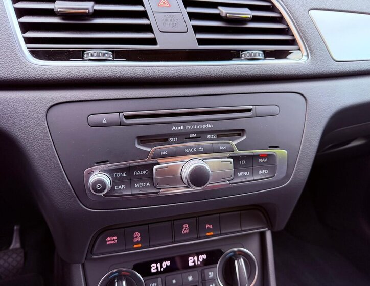 Audi Q3 SUV / Terénní 1,4 l 110 kw