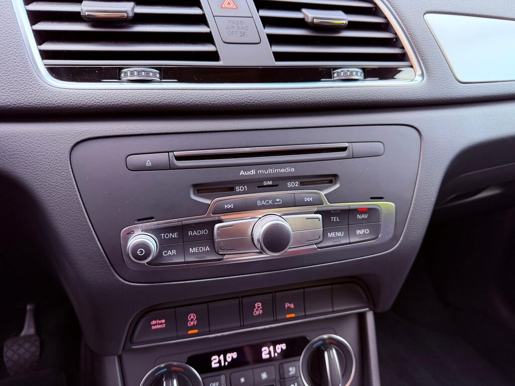 Audi Q3 SUV / Terénní 1,4 l 110 kw