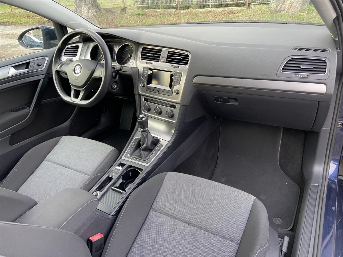 Volkswagen Golf Hatchback 1,2 l 63 kw