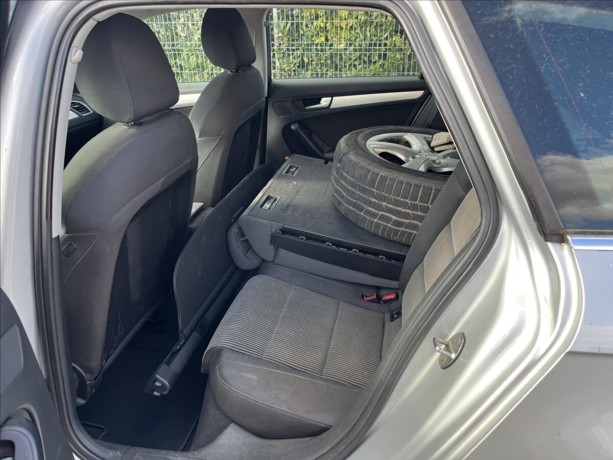 Audi A4 Kombi 2,0 l 88 kw