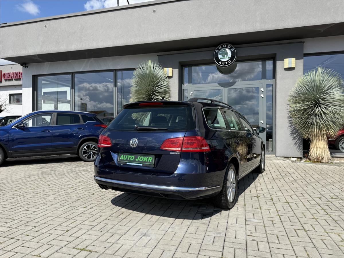Volkswagen Passat Kombi 2,0 l 103 kw