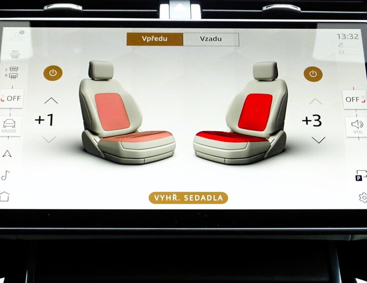 Land Rover Range Rover Velar SUV 2,0 l 150 kw