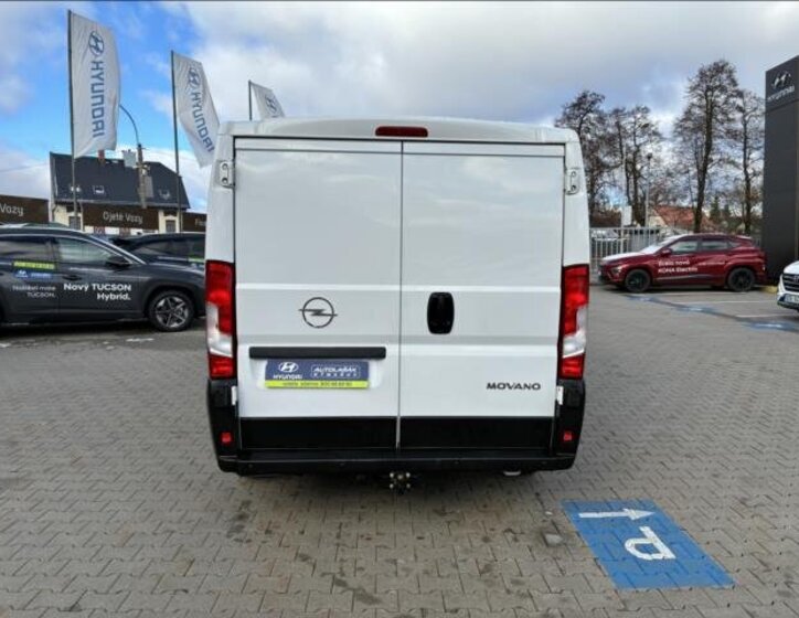 Opel Movano Skříň 2,2 l 103 kw