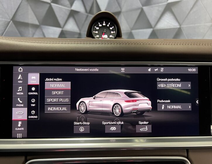 Porsche Panamera Kombi 4,0 l 338 kw