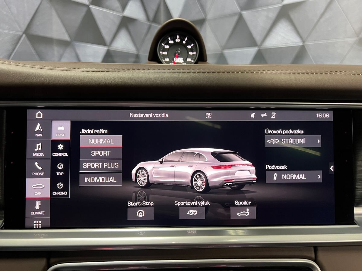 Porsche Panamera Kombi 4,0 l 338 kw