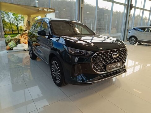 Chery Tiggo 8 SUV / Terénní 1,6 l 108 kw