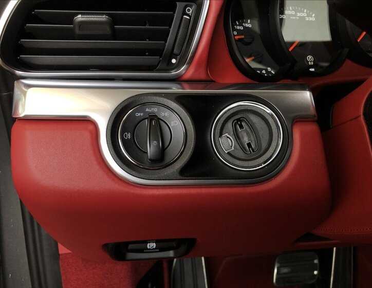 Porsche 911 Kupé 3,8 l 294 kw